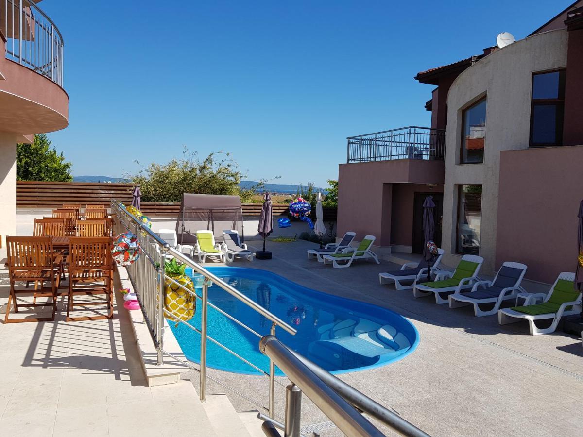 לוזנטס Sea & Hill Guest Houses Хотелски Тип מראה חיצוני תמונה